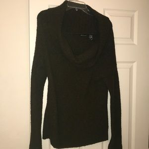 Long sleeve scoop neck sweater